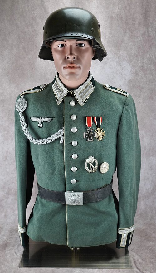 SOLD - RARE Heer Infantry Waffenrock for Division Headquarters Staff