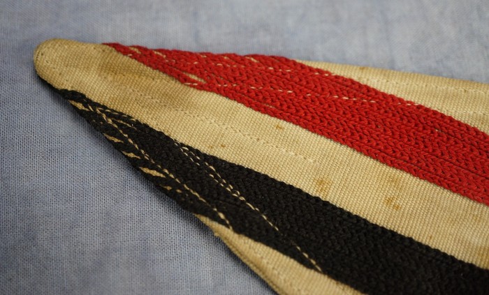 SOLD - early chain stitched automobile association vehicle pennant - Image 3