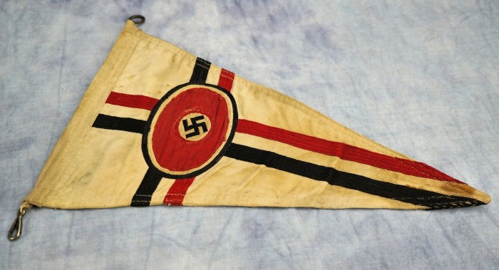 SOLD - early chain stitched automobile association vehicle pennant - Image 10