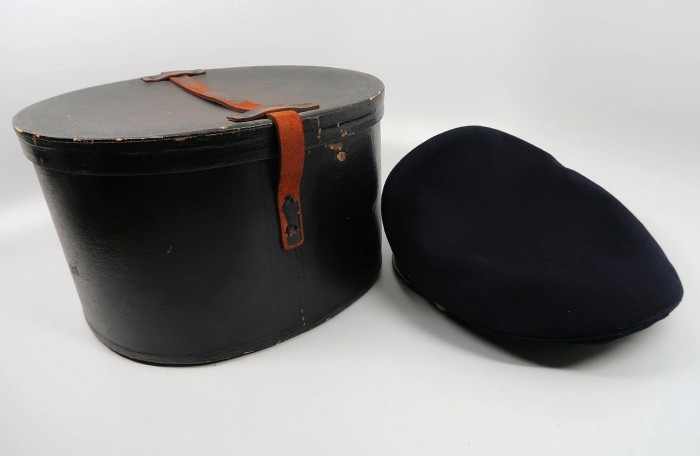 double marked O.K.K. Erel removable top Kriegsmarine visor - Image 3