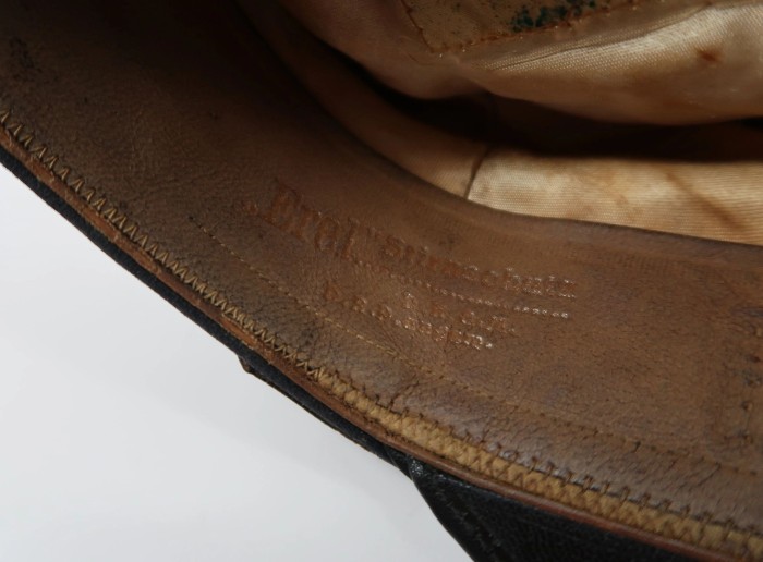 double marked O.K.K. Erel removable top Kriegsmarine visor - Image 10