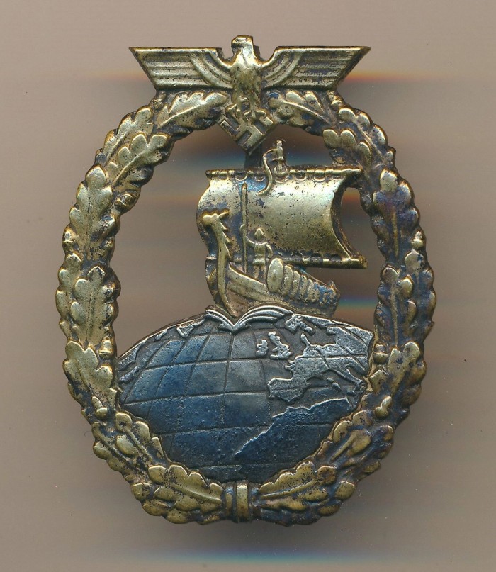 Auxiliary Cruiser badge by Juncker