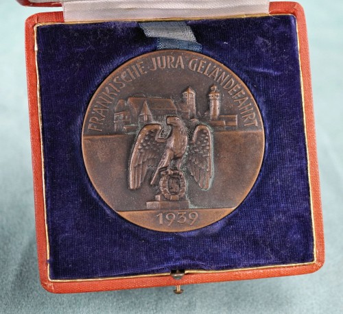 Cased NSKK Gau Franken Table Medal