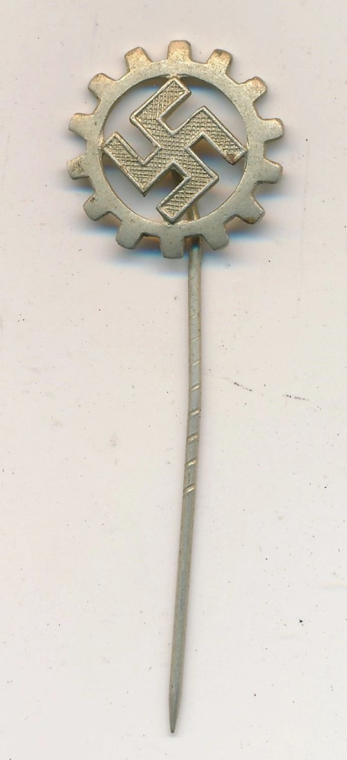 DAF Membership Stickpin