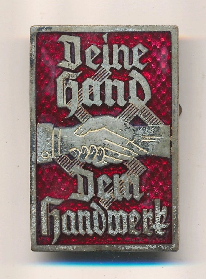 Deine Hand Dem Handwerk Enamel Badge