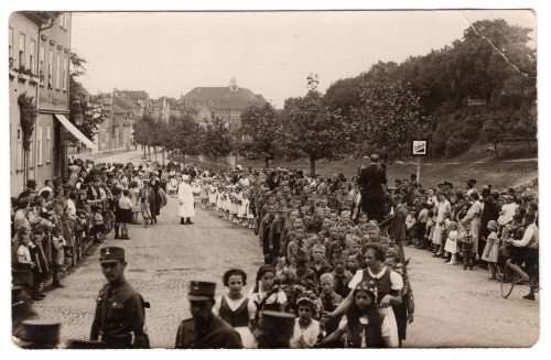 Deutsches Junvolk Parade Photo Postcard