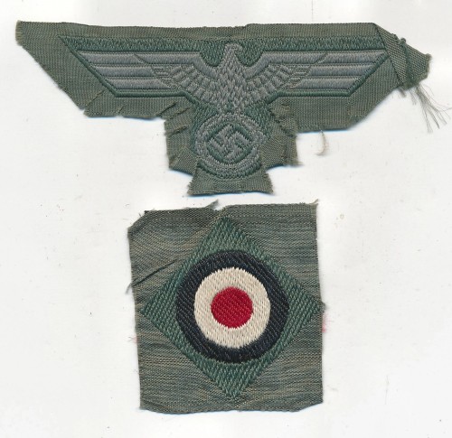 Heer Cap Insignia Set in Bevo