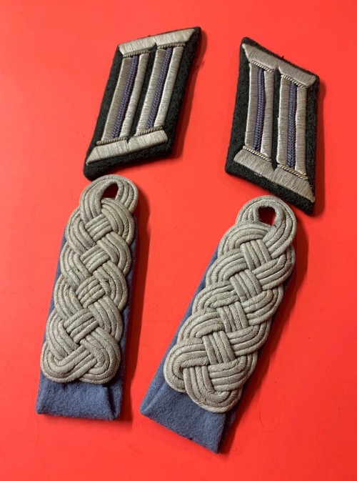 Heer Transport Major Shoulder Boards & Collar Tabs Set