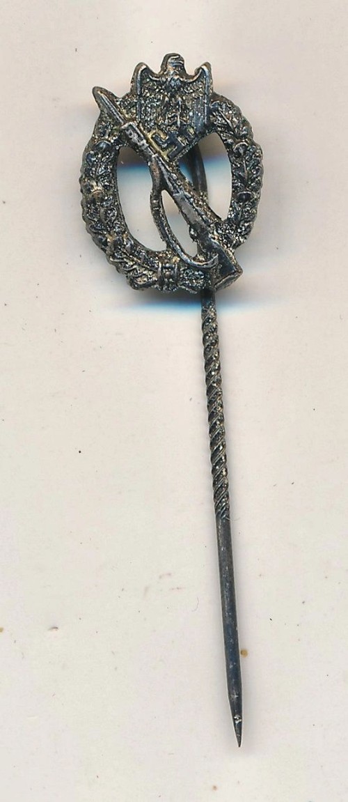 Infantry Assault Badge in Silver Stickpin