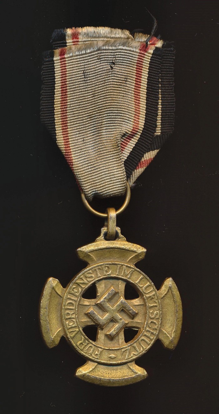 Luftschutz Medal 1st Class