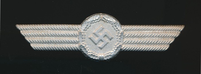 Luftwaffe Civilian Worker Visor Cap Insignia