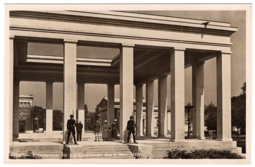 Munich Feldhernhalle Ehrentempel Postcard