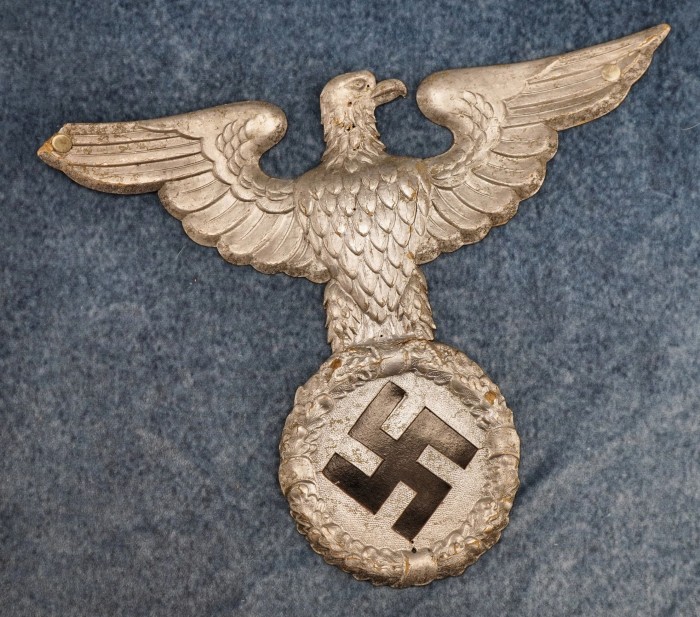 Paper NSDAP Wall/Podium Eagle