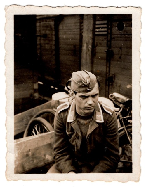 Photo of Luftwaffe Man w/ Overseas Cap