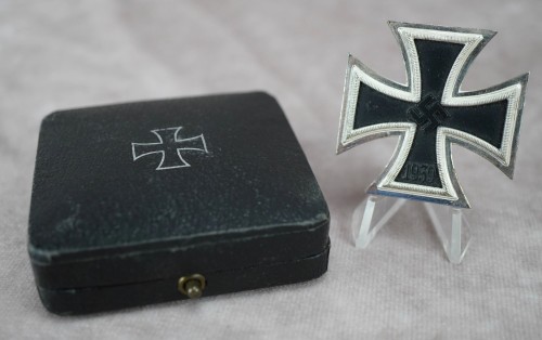 SOLD - 100 Marked Cased Iron Cross First Class