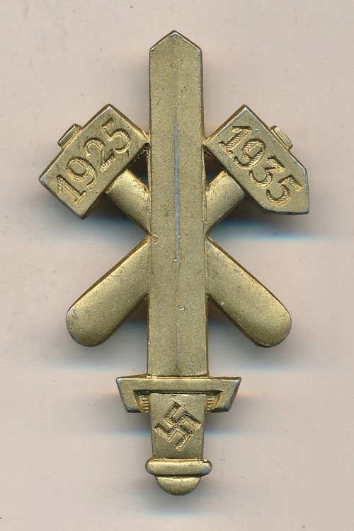 SOLD - 1935 Gau Essen Honor Badge