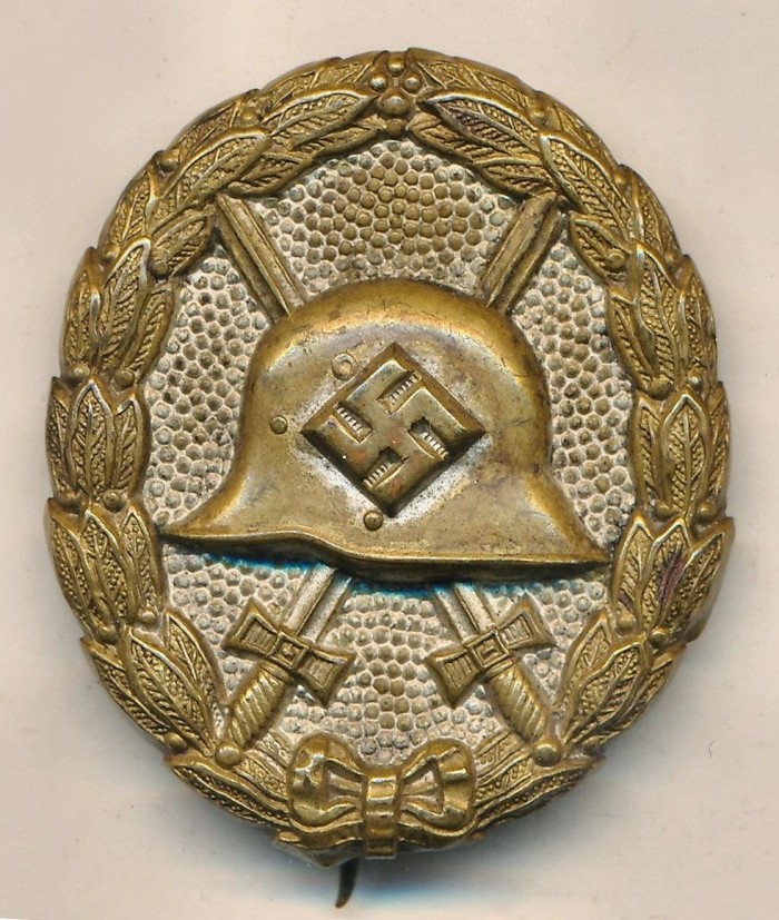 SOLD - 1st Pattern Wound Badge in Silver