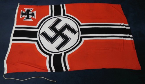 SOLD - 200x335 Reichskriegsflagge