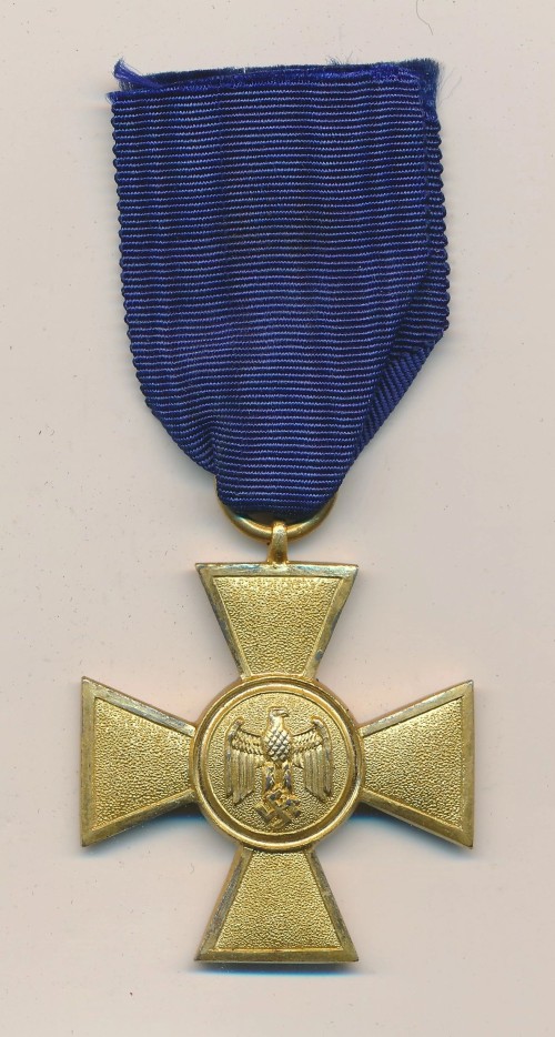 SOLD - 25 Year Wehrmacht Long Service Medal