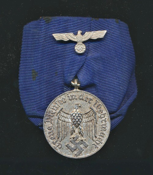 SOLD - 4 Year Heer Long Service Medal