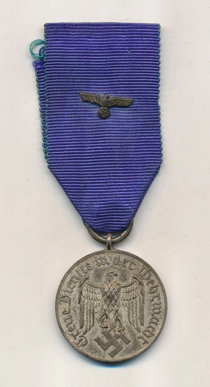 SOLD - 4 Year Heer Long Service Medal