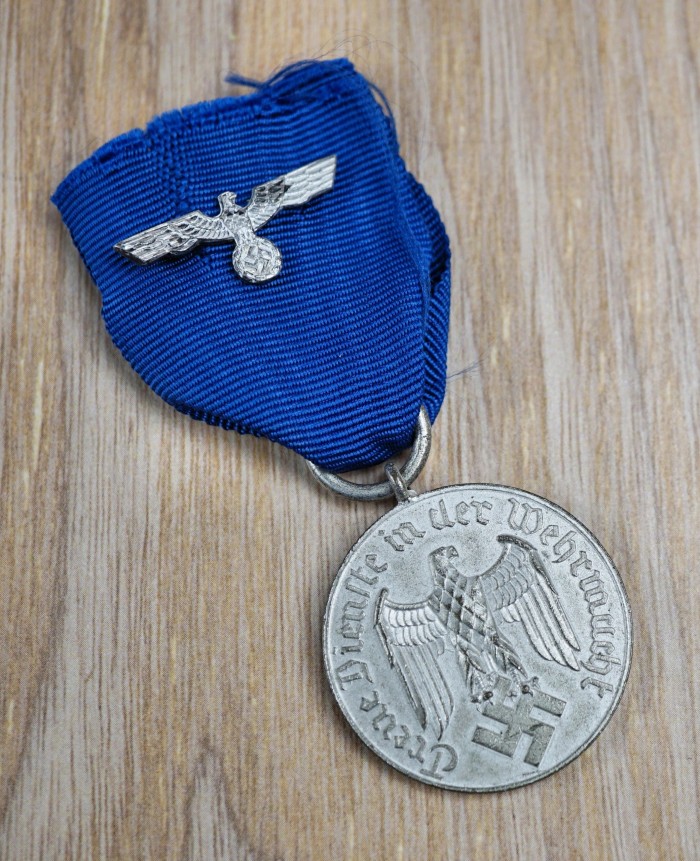 SOLD - 4 year Heer Long Service medal