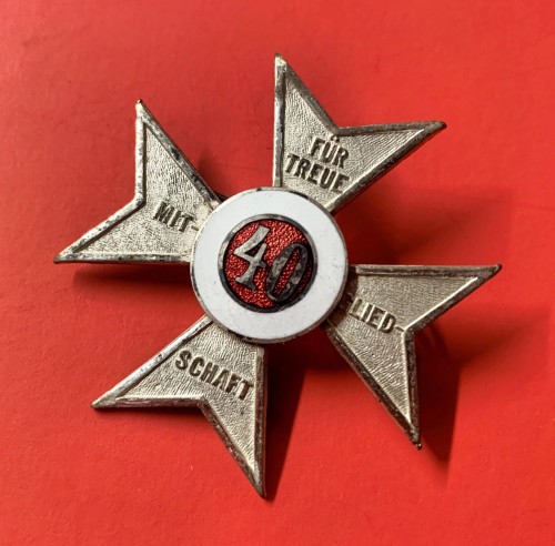 SOLD - 40 Year Membership Pin