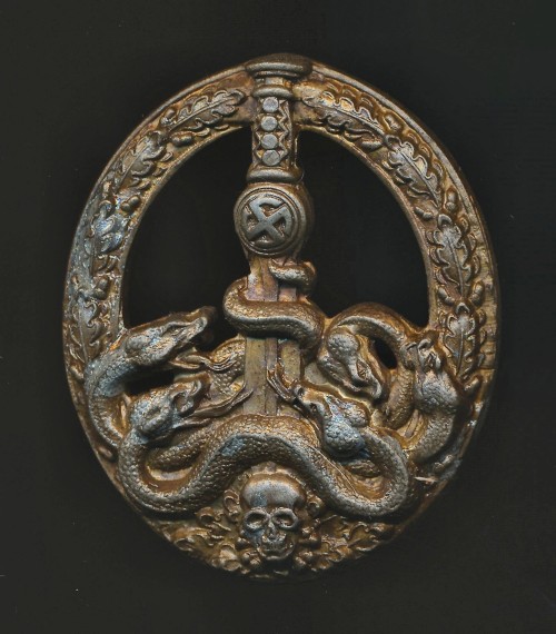 SOLD - Anti Partisan (Bandenkampfabzeichen) Badge in Bronze
