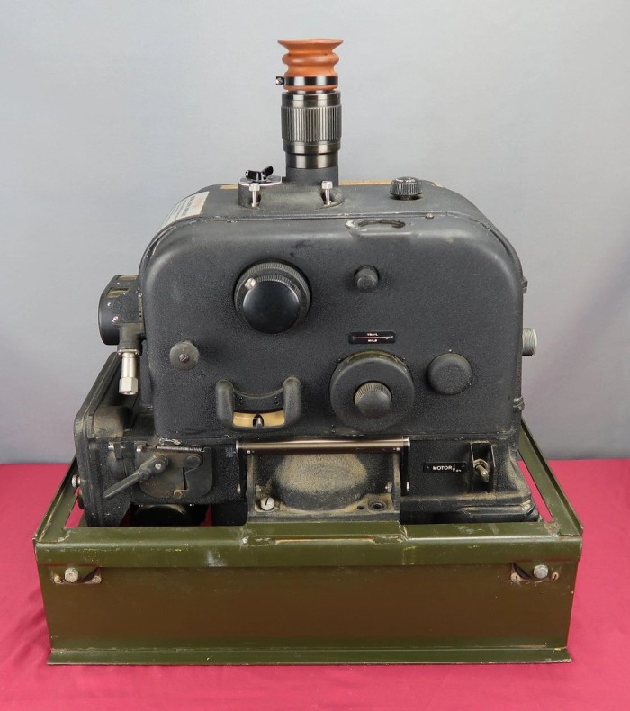 SOLD - Army Air Corps SPERRY aviation Bombsight type S1 M2 - Image 2