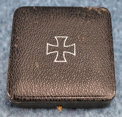 SOLD - Case for an Iron Cross First Class