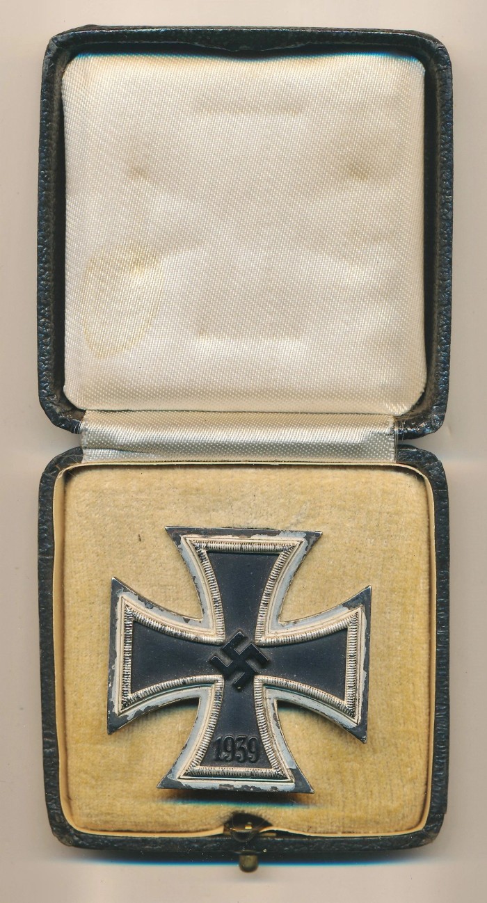 SOLD - Cased Iron Cross First Class