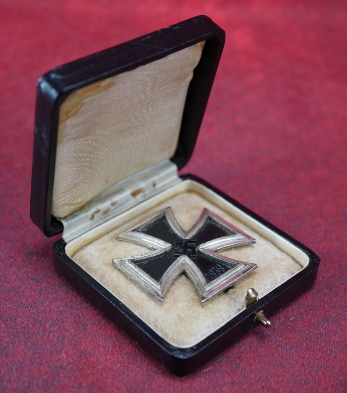 SOLD - Cased Iron Cross First Class