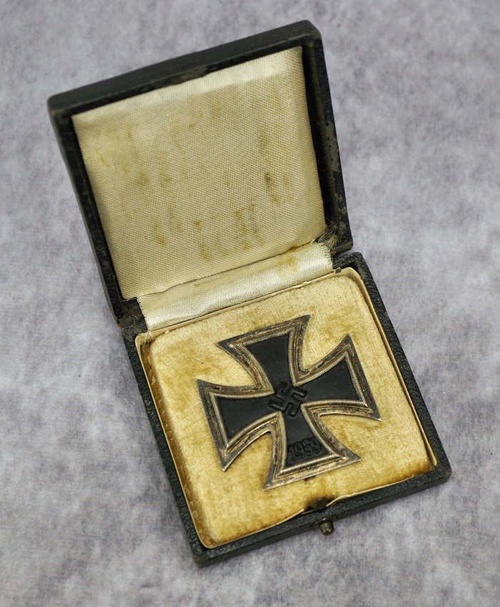 SOLD - Cased Iron Cross First Class