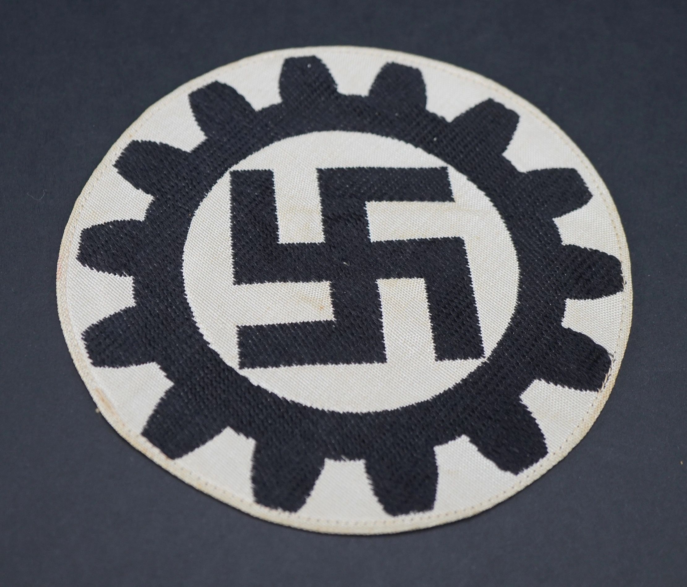 SOLD - DAF Sport Shirt Roundel w/ RZM Tag - Image 3