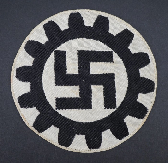 SOLD - DAF Sport Shirt Roundel w/ RZM Tag - Image 5
