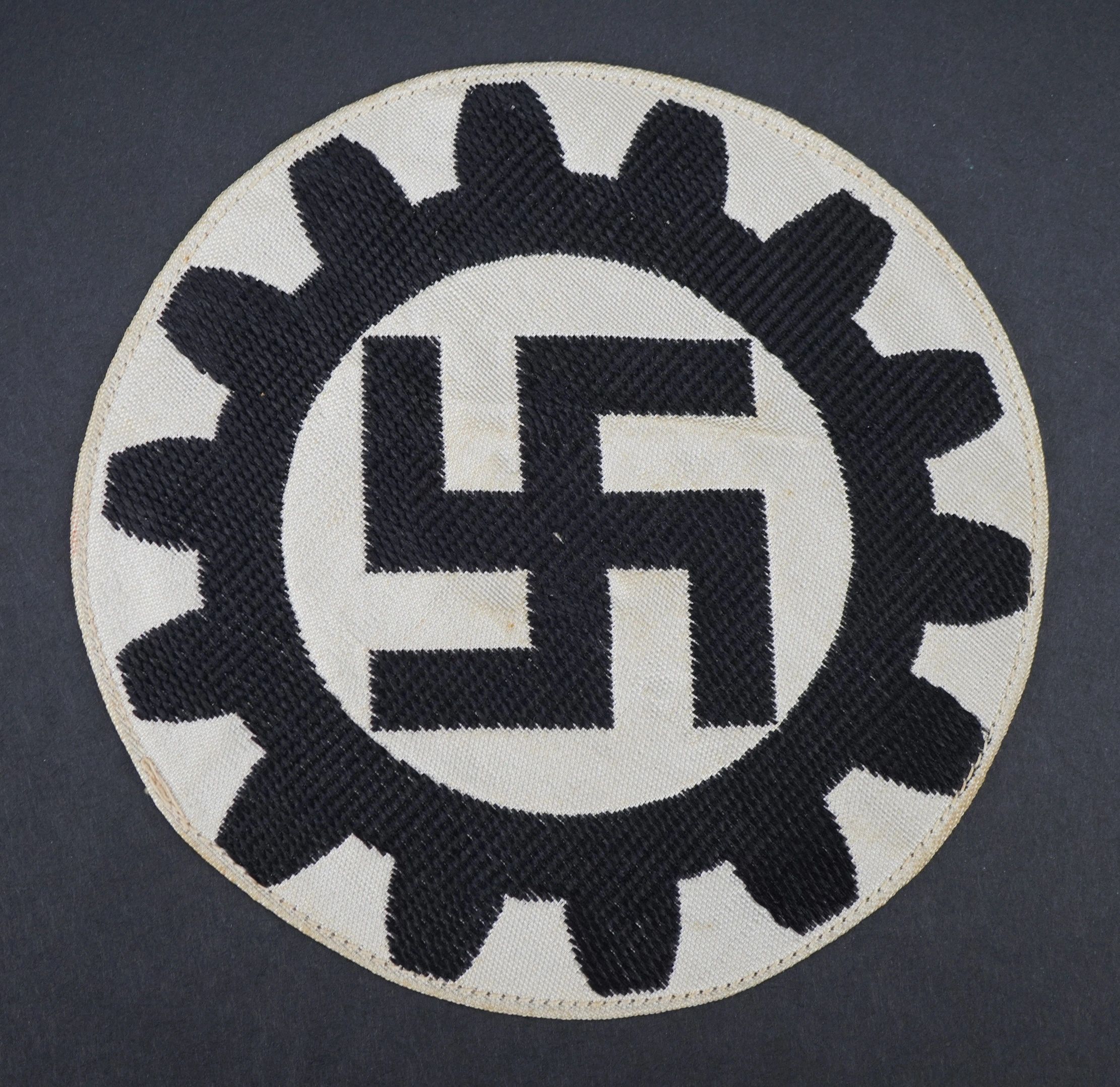 SOLD - DAF Sport Shirt Roundel w/ RZM Tag - Image 5