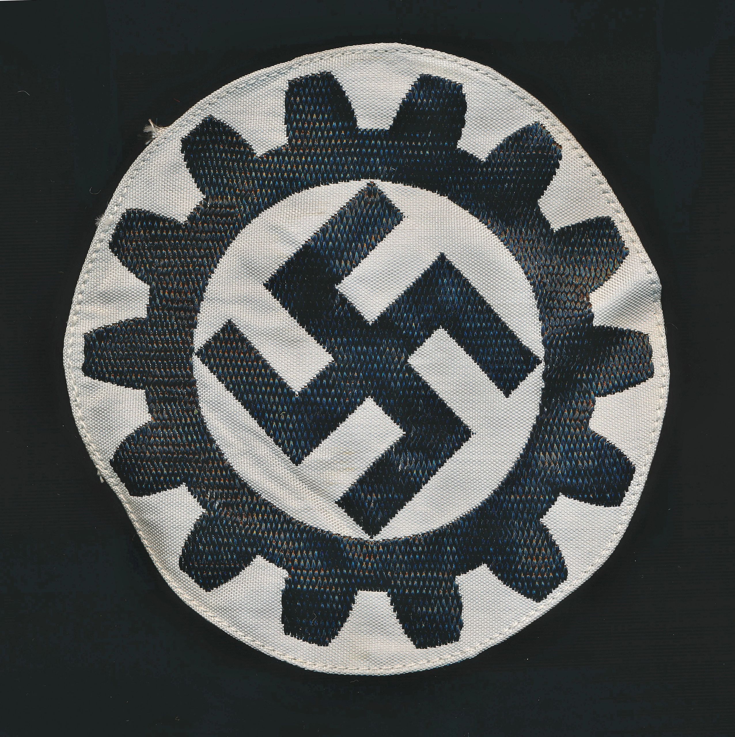 SOLD - DAF Sport Shirt Roundel w/ RZM Tag