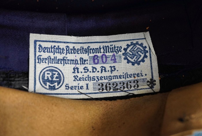 SOLD - DAF Visor Cap w/ RZM tag - Image 9