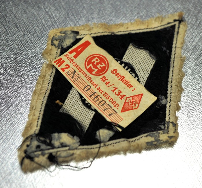 SOLD - Deutsches Jungvolk Proficiency Badge in cloth w/ rzm tag - Image 7