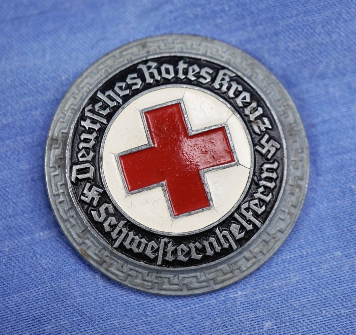 SOLD - Deutsches Rotes Kreuz Assistant Nurse Badge