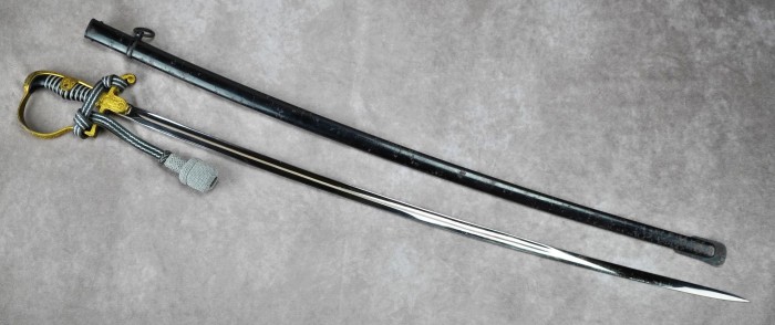 SOLD - Distributor Marked Heer Officer Sword by Carl Eickhorn - Image 3