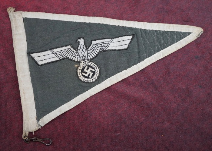 SOLD - Double-sided Heer Officer Pennant