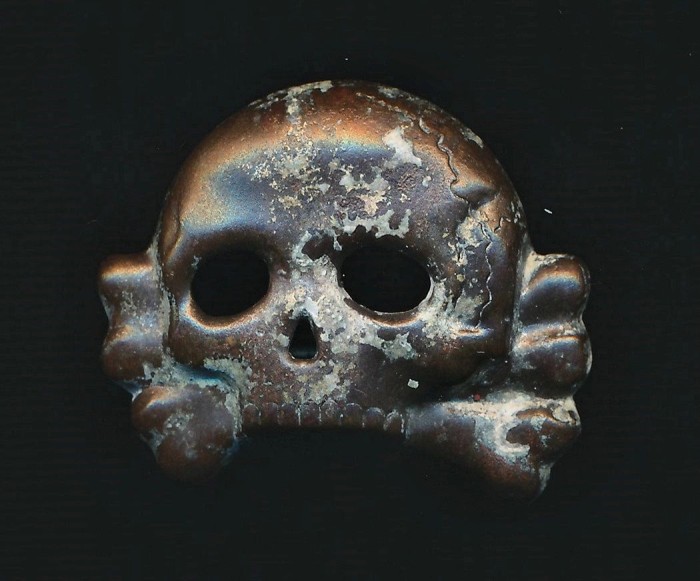 SOLD - Early 1st Pattern Jawless Skull