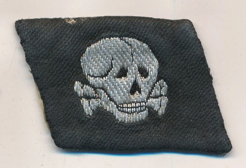 SOLD - Flatwire SS Totenkopf Collar Tab w/ RZM Tag