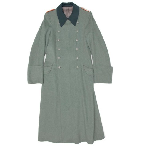 SOLD - Heer Artillery Leutnant Overcoat