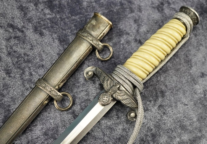 SOLD - Heer Dress Dagger by F.W. Höller