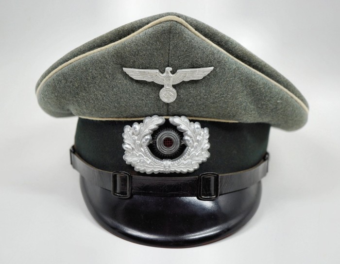 SOLD - Heer Infantry Visor Cap by Erel