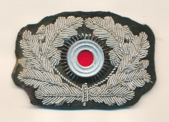 SOLD - Heer Officer's Visor Wreath & Cockade in Silver Bullion