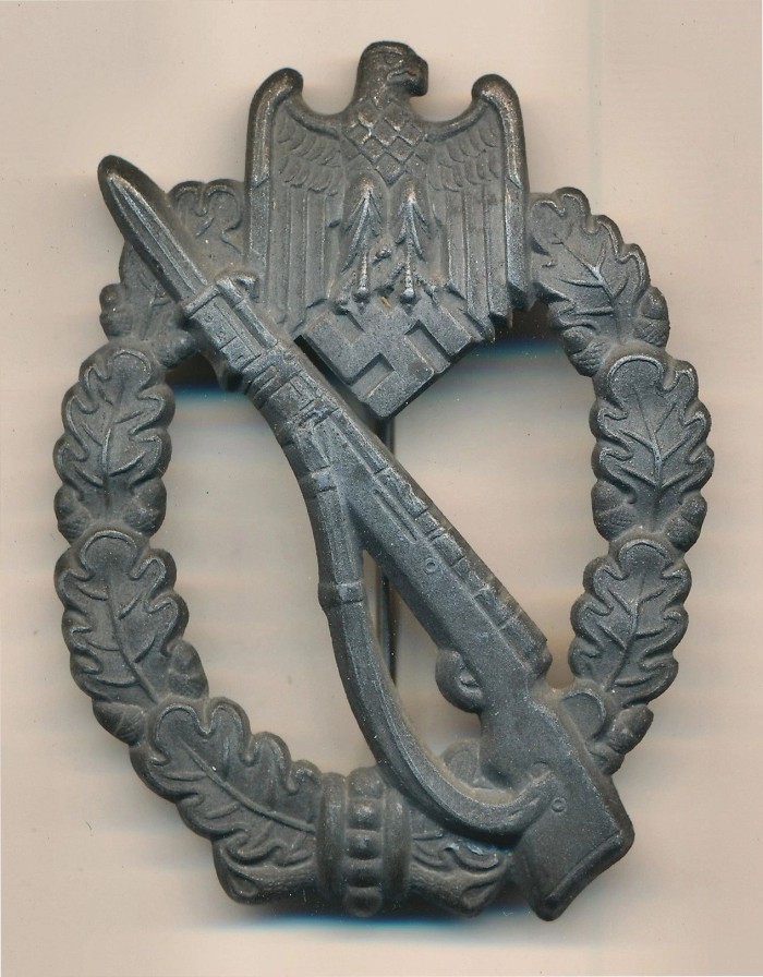 SOLD - Infantry Assault Badge in Silver