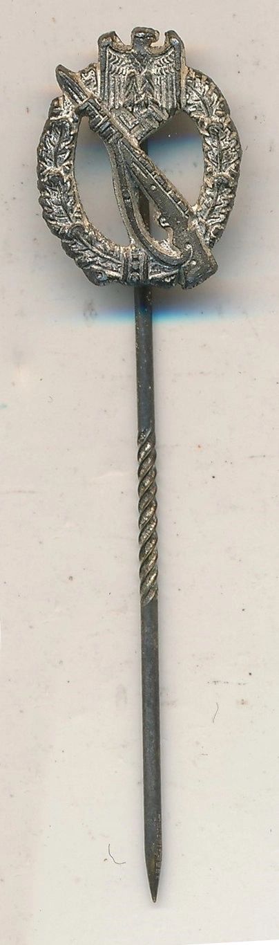 SOLD - Infantry Assault Badge in Silver Stickpin